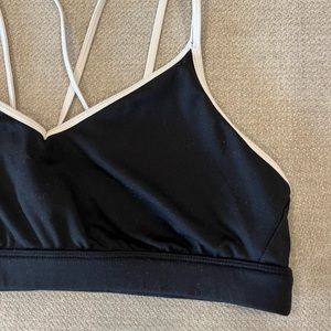 Old Navy Sports Bra - Large